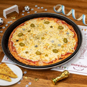 Pizza Gde. Muzzarella + 2 Faina