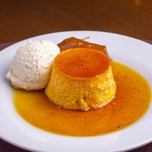 Flan casero de vainilla y caramelo