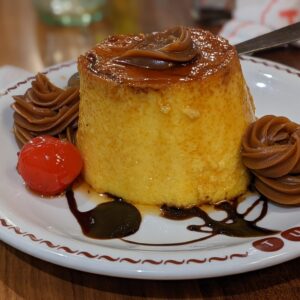 Flan con dulce de leche