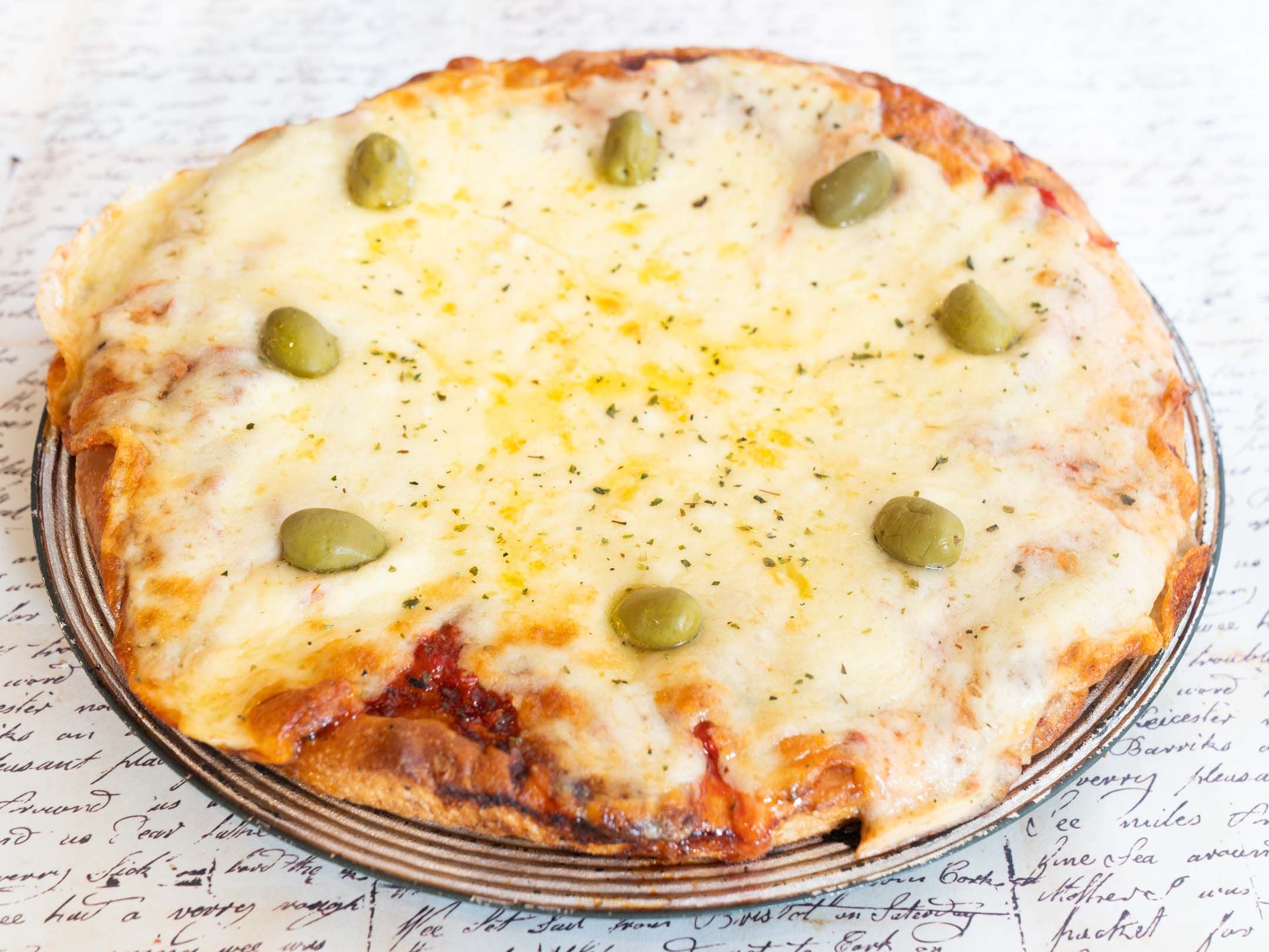 Pizza Gde. Muzzarella