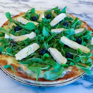 Pizza Gde. Rúcula y brie