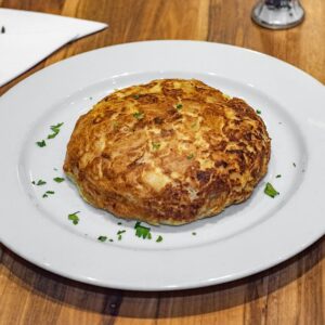 Tortilla de papa y cebolla