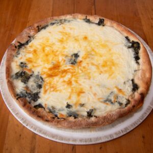 Pizza Gde. Verdura con salsa blanca