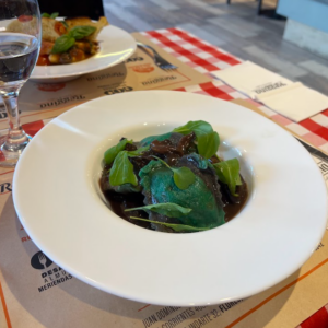 RAVIOLON DI MANZO AL SUGO