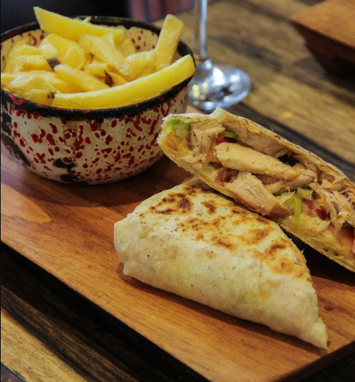 WRAP SANTA BARBARA con papas fritas