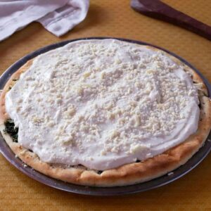 Pizza Ch. Espinaca con salsa blanca